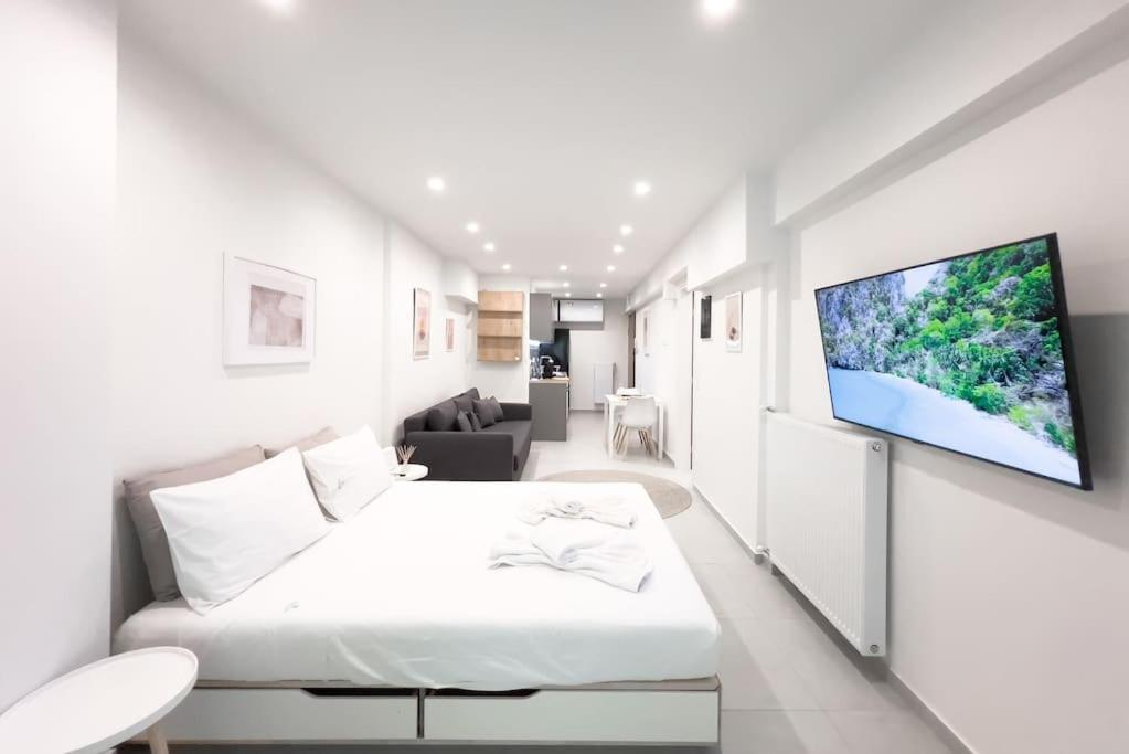 Luxury Studio With Garden Next To Acropolis Athens Exterior photo